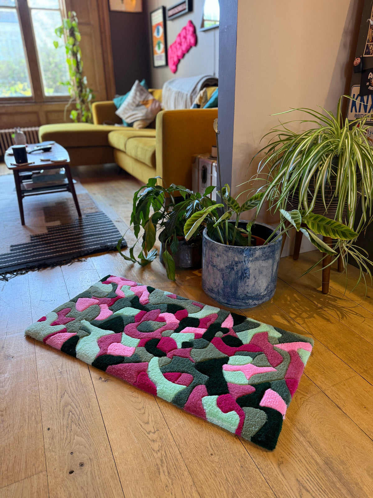 Personalized Tufted Rug – Custom Handmade Rug Commission UK | Mint Tufts