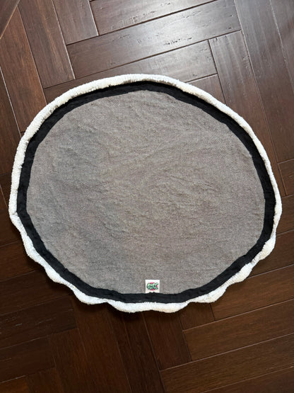Nuka Cola Bottlecap Rug – Fallout Tufted Gaming Rug | Mint Tufts