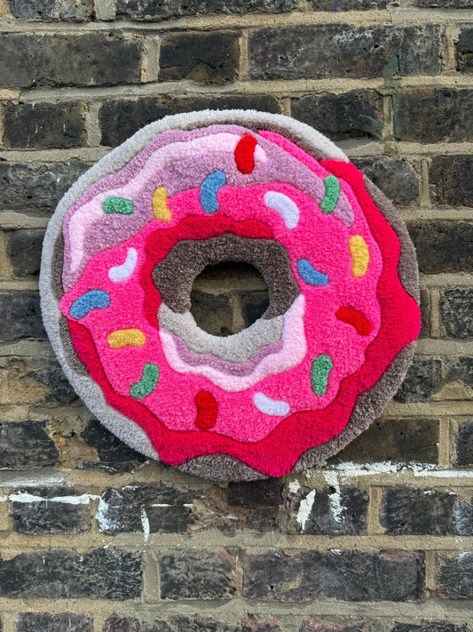 Simpsons Doughnut Rug – Cartoon Tufted Rug Handmade in London | Mint Tufts