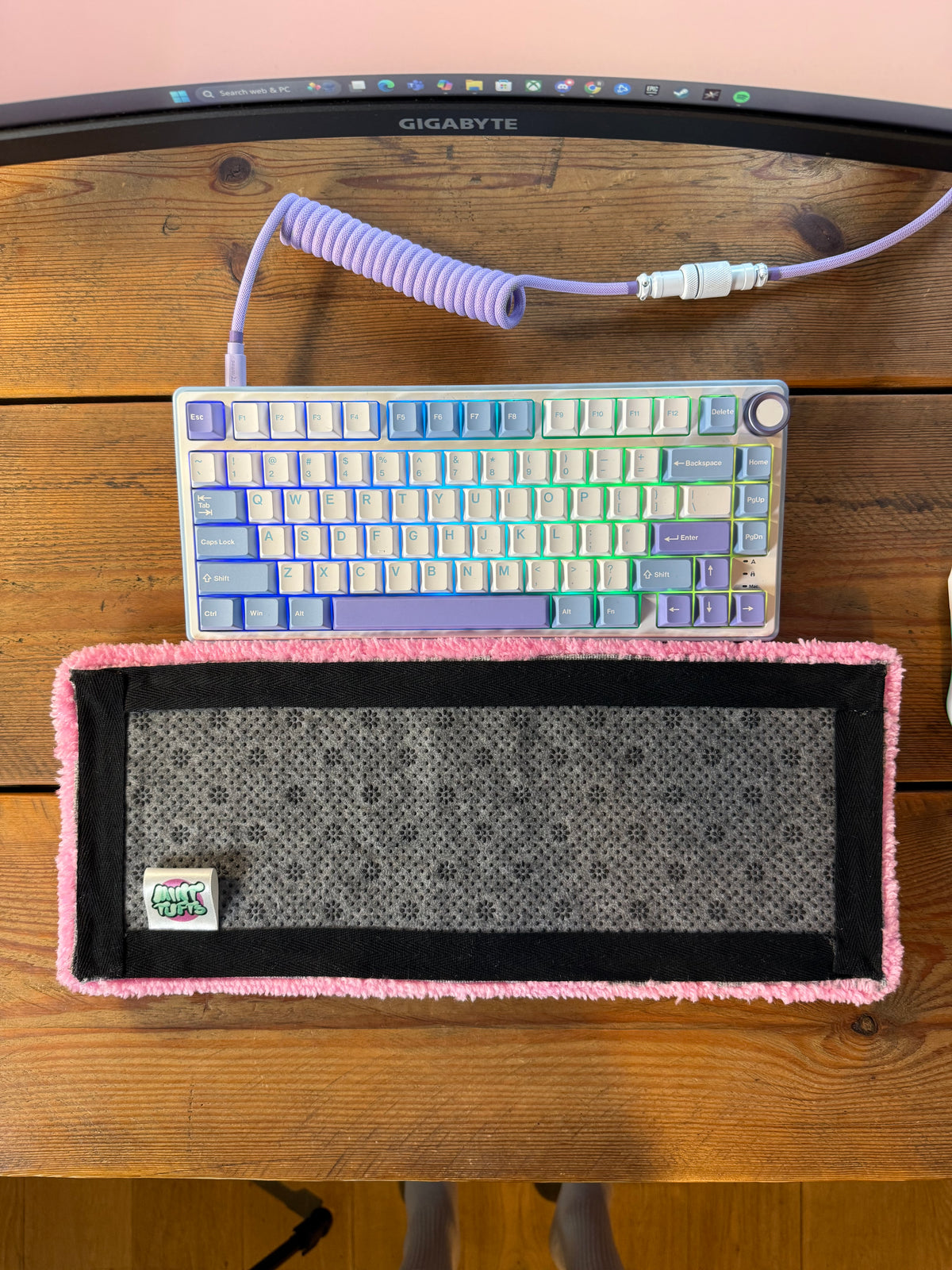 Kirby Keyboard Rug – Tufted Gaming Desk Rug Handmade UK | Mint Tufts